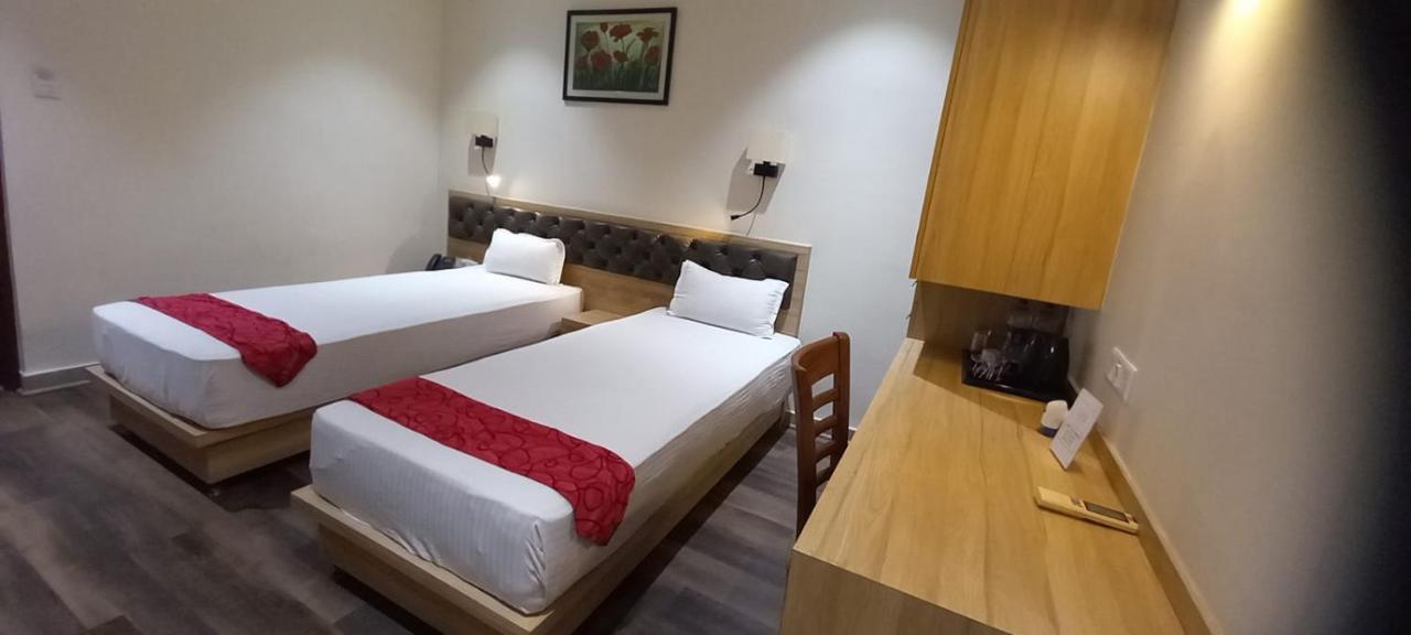 Ojas Hotel&Resort Durgāpur Exterior foto